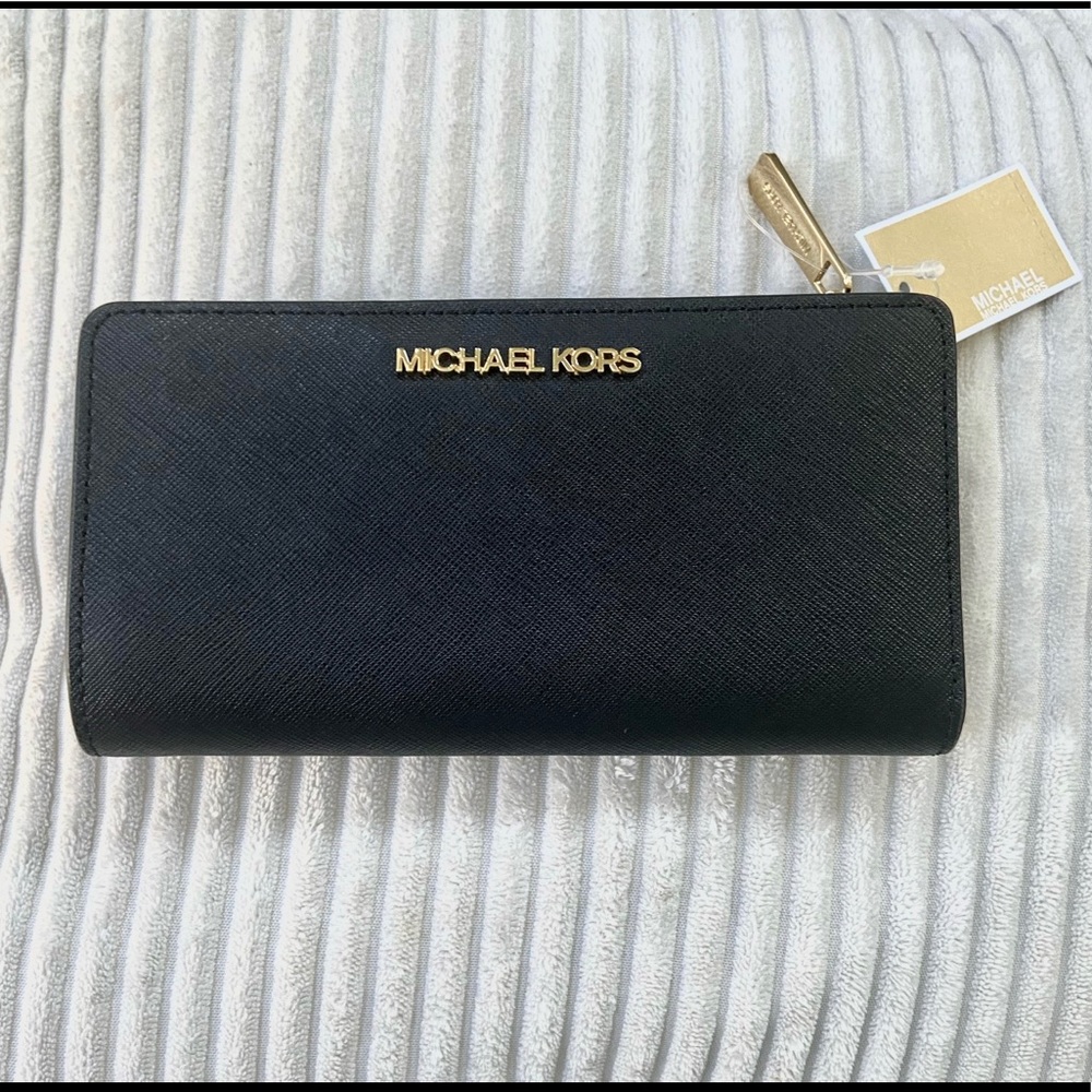 Michael Kors Black Jet Set Leather wallet